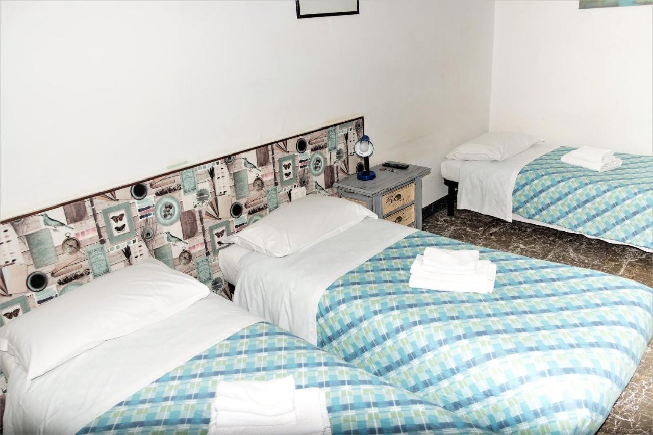 Silton'S Rooms Rome Bagian luar foto
