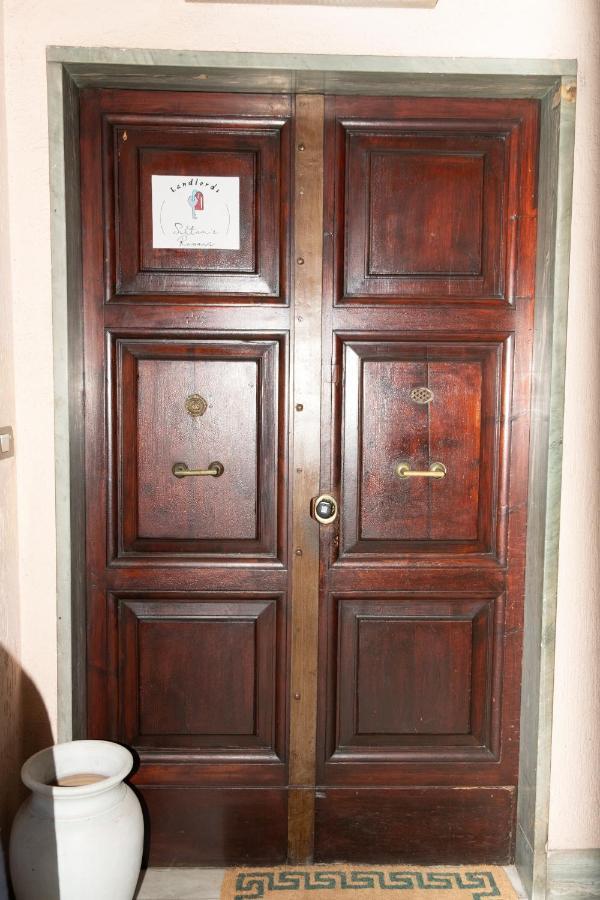 Silton'S Rooms Rome Bagian luar foto