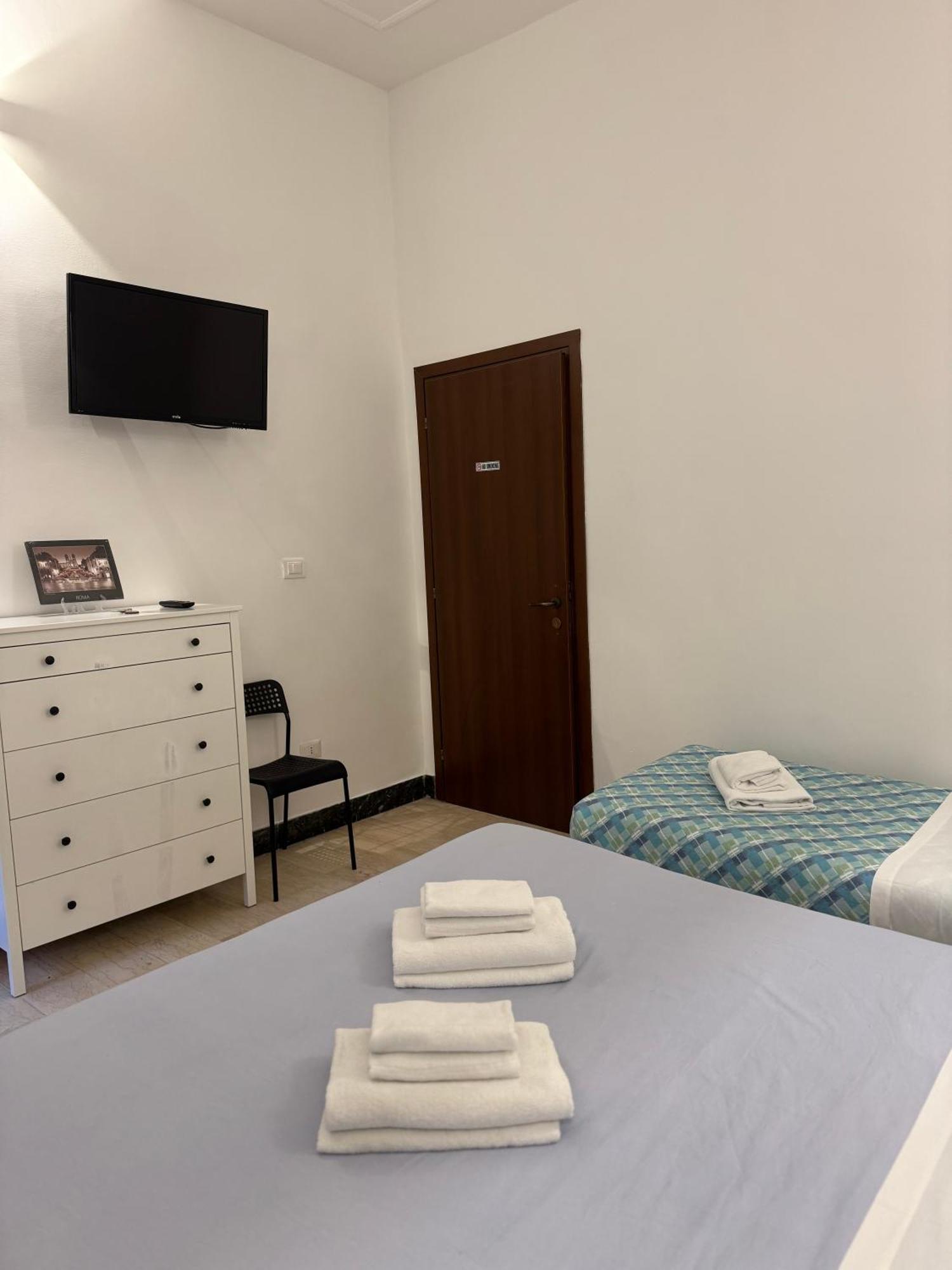 Silton'S Rooms Rome Bagian luar foto